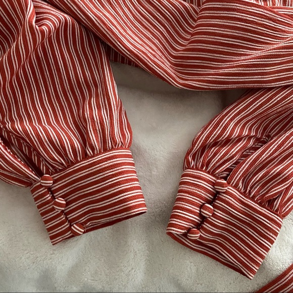 109. Chriselle X J.O.A Crop Tie Blouse Top - Picture 5 of 7